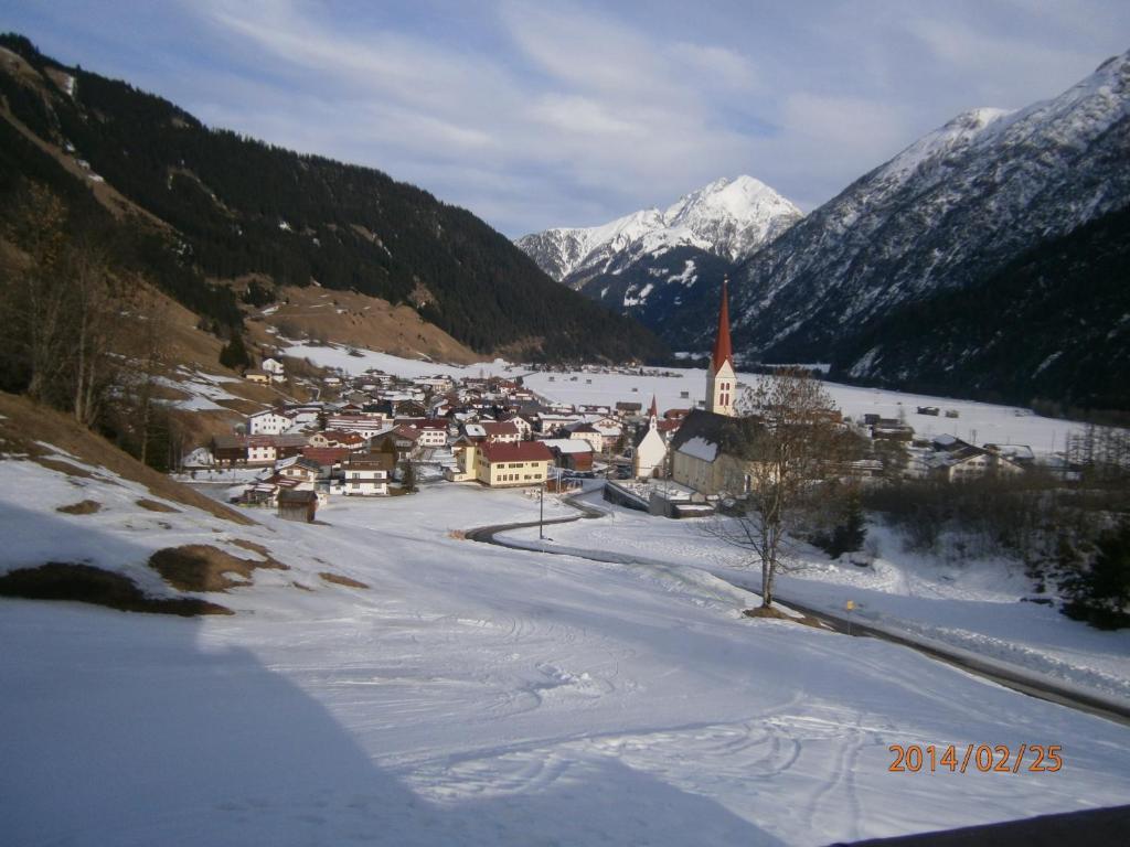 Alpenview Lechtal Apartamento Holzgau Exterior foto